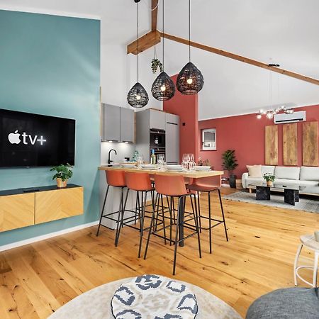 ツウィッカウEdler Wohnraum Schwanenteich-Penthouse Mit Garage, Grill, Kaffeevollautomat, Klima, Lift & Terrasseアパートメント エクステリア 写真