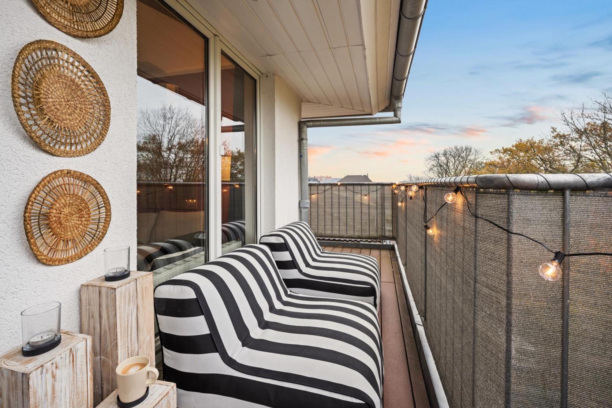ツウィッカウEdler Wohnraum Schwanenteich-Penthouse Mit Garage, Grill, Kaffeevollautomat, Klima, Lift & Terrasseアパートメント エクステリア 写真